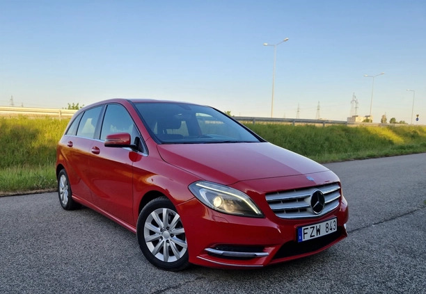 Mercedes-Benz Klasa B cena 35900 przebieg: 279821, rok produkcji 2013 z Orzesze małe 326